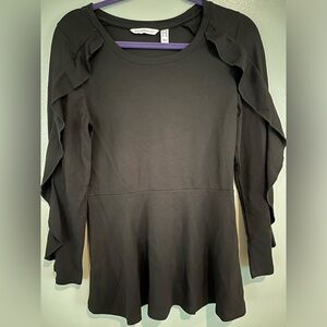 NWOT Isaac Mizrahi ruffle sleeve peplum top